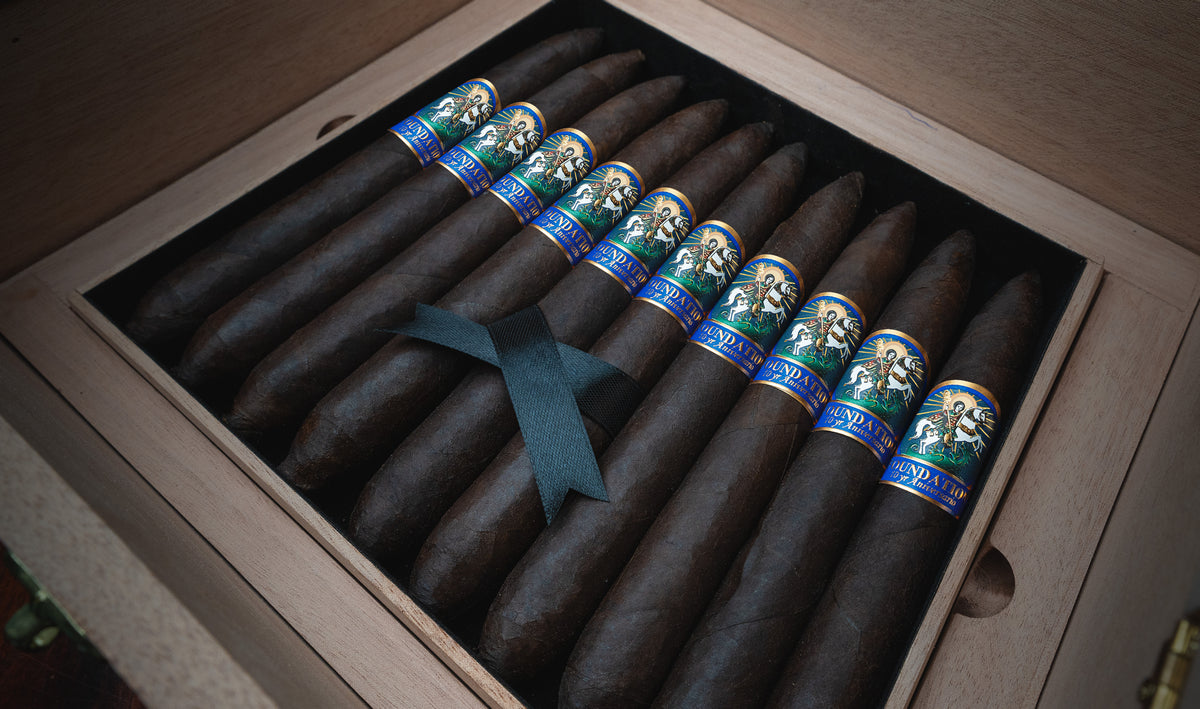 Foundation 10 Year Aniversario bx20 in Special Humidor