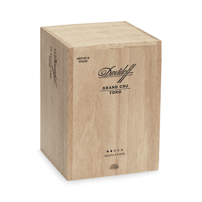Davidoff Grand Cru Toro bx25 - Industrial Cigar Co.