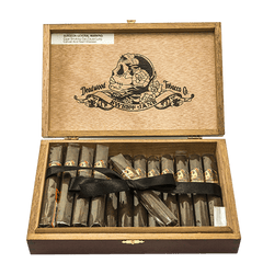 Deadwood Fat Bottom Betty Toro - Industrial Cigar Co.